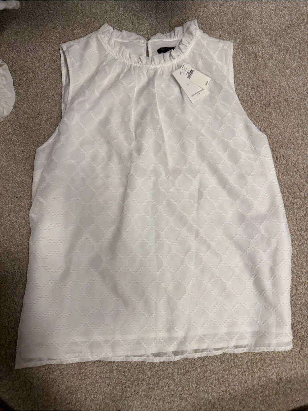 Banana Republic Sleeveless White Eyelet Ruffle Neck Top